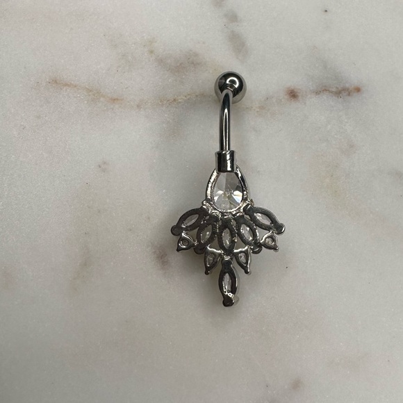 Silver Belly Button Ring - Picture 6 of 8